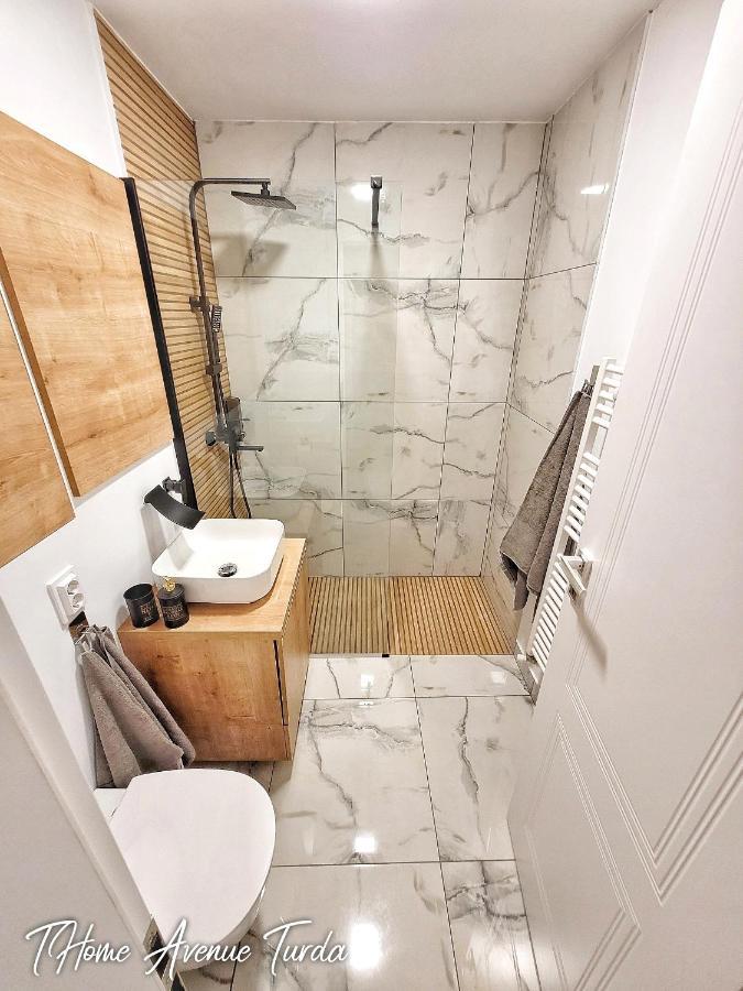 Thome Salt Avenue Turda Luaran gambar