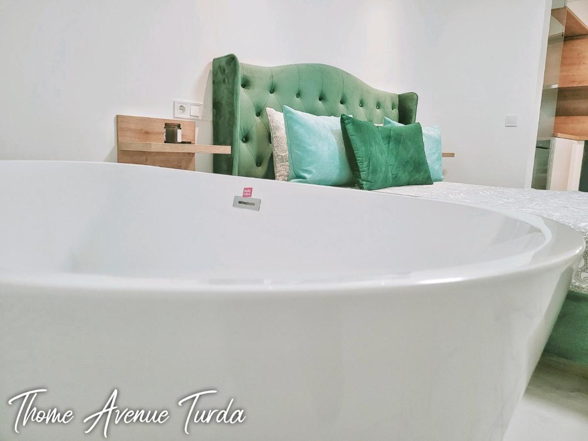 Thome Salt Avenue Turda Luaran gambar